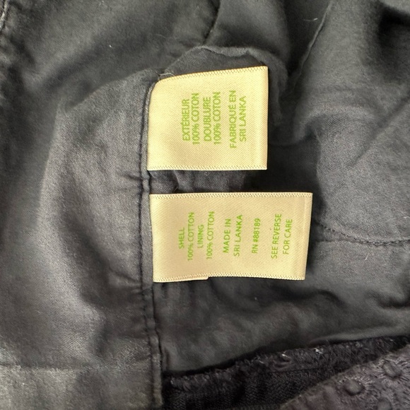 Lilly Pulitzer Makenna Navy Eyelet Shorts size 10 - Picture 5 of 5